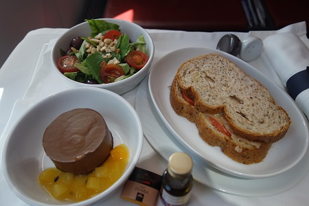 ラン航空の機内食