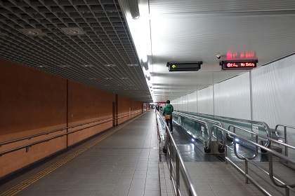 これは便利！羽田空港国内線ターミナル間は徒歩移動が可能だった！