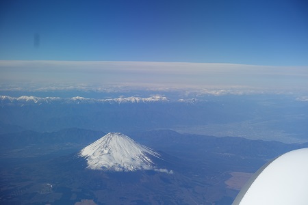 機内からみる富士山