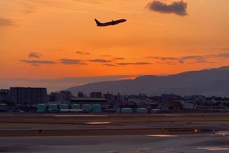 航空会社のステータス。JAL JGCプレミアかANAダイヤモンドか。