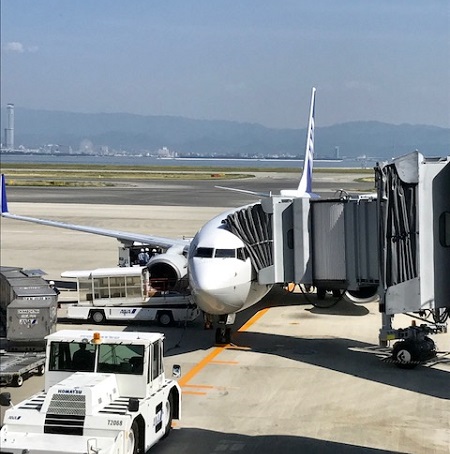 関空で見たANA機